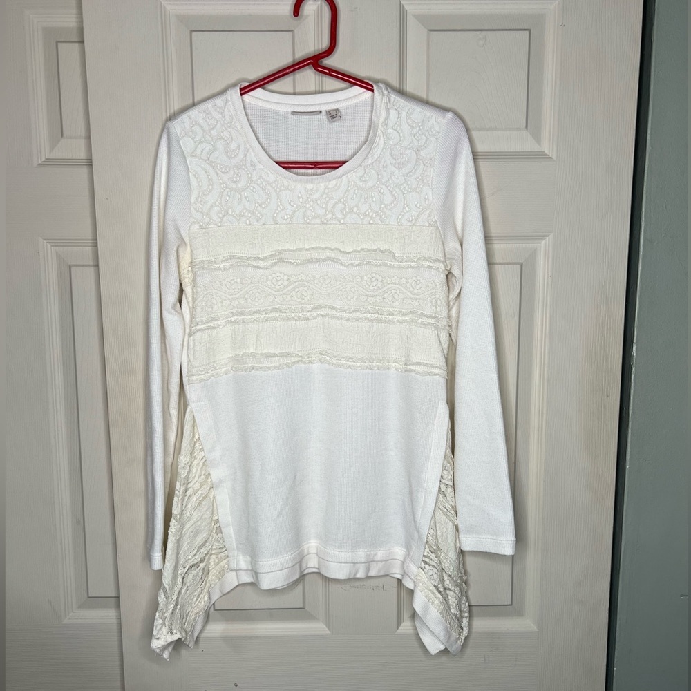 LOGO Lori Goldstein Boho Lace Top - Picture 1 of 4